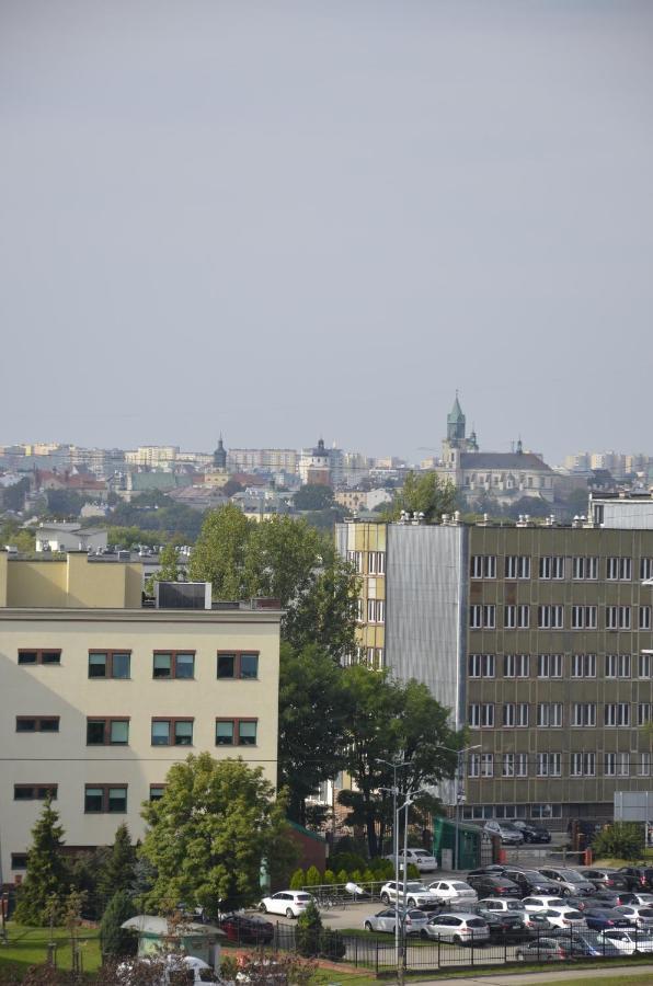 Bm Apartament - Z Miejscem Parkingowym Leilighet Lublin Eksteriør bilde