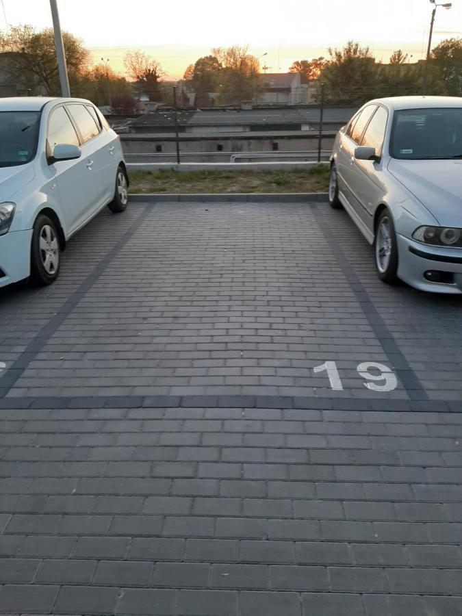 Bm Apartament - Z Miejscem Parkingowym Leilighet Lublin Eksteriør bilde